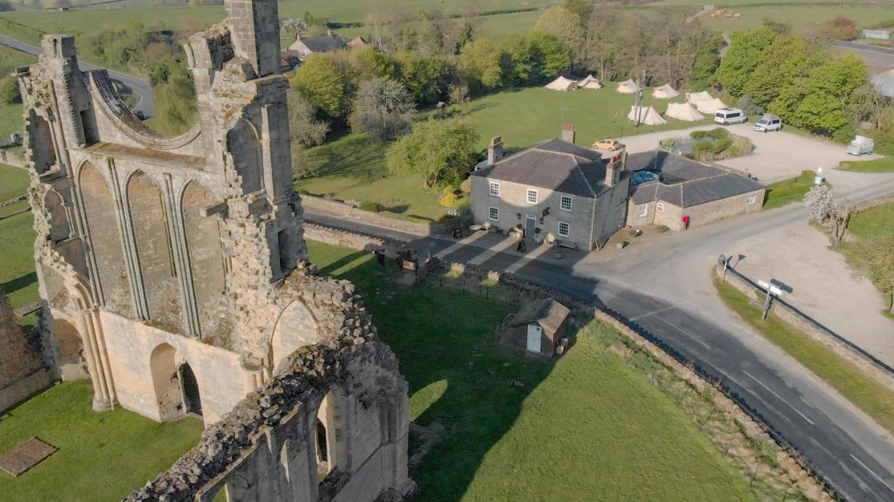 Byland Abbey Inn Coxwold Exterior photo